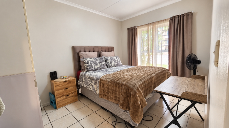 To Let 2 Bedroom Property for Rent in Viking Village Western Cape